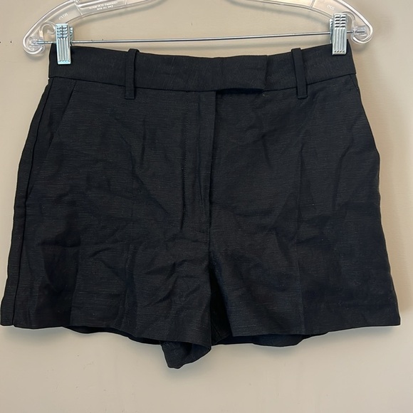 Aritzia Wilfred Black High Waist Casual Shorts size 8 - Picture 1 of 6